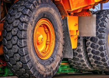 Będą przyjmować opony rolnicze, ale nie za darmo