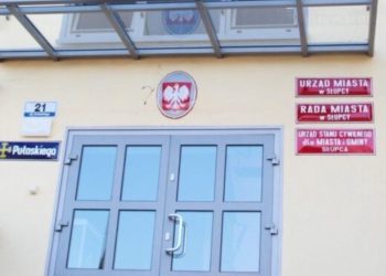 Zmiany w urzędzie miasta. Szukają nowego pracownika