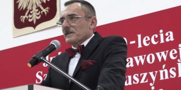 37 lat jest dyrektorem. Wkrótce kończy pracę