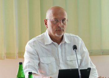 Opóźnia się budowa ważnej drogi. „Mam wrażenie, że brakuje tu kogoś w spodniach”