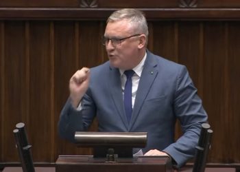 Pyrzyk grzmi z mównicy: Koniec z psuciem Trybunału!