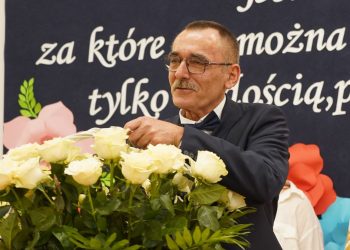 Pożegnał się ze szkołą, której 37 lat był dyrektorem