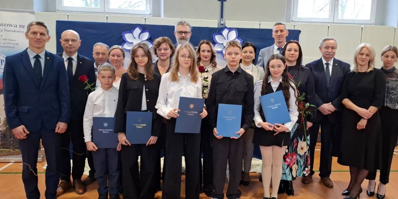 Stypendia w Jedynce. Gratulujemy!