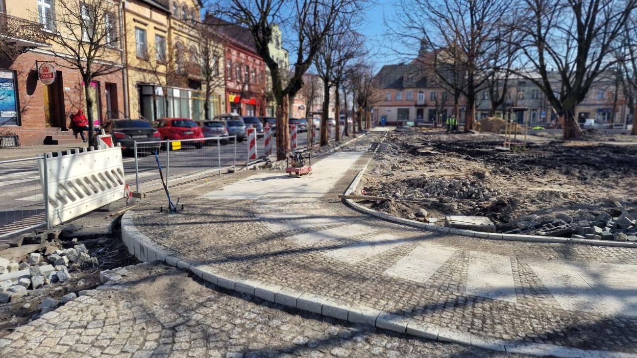 Tam będzie fontanna. Kolejny raport z prac na rynku