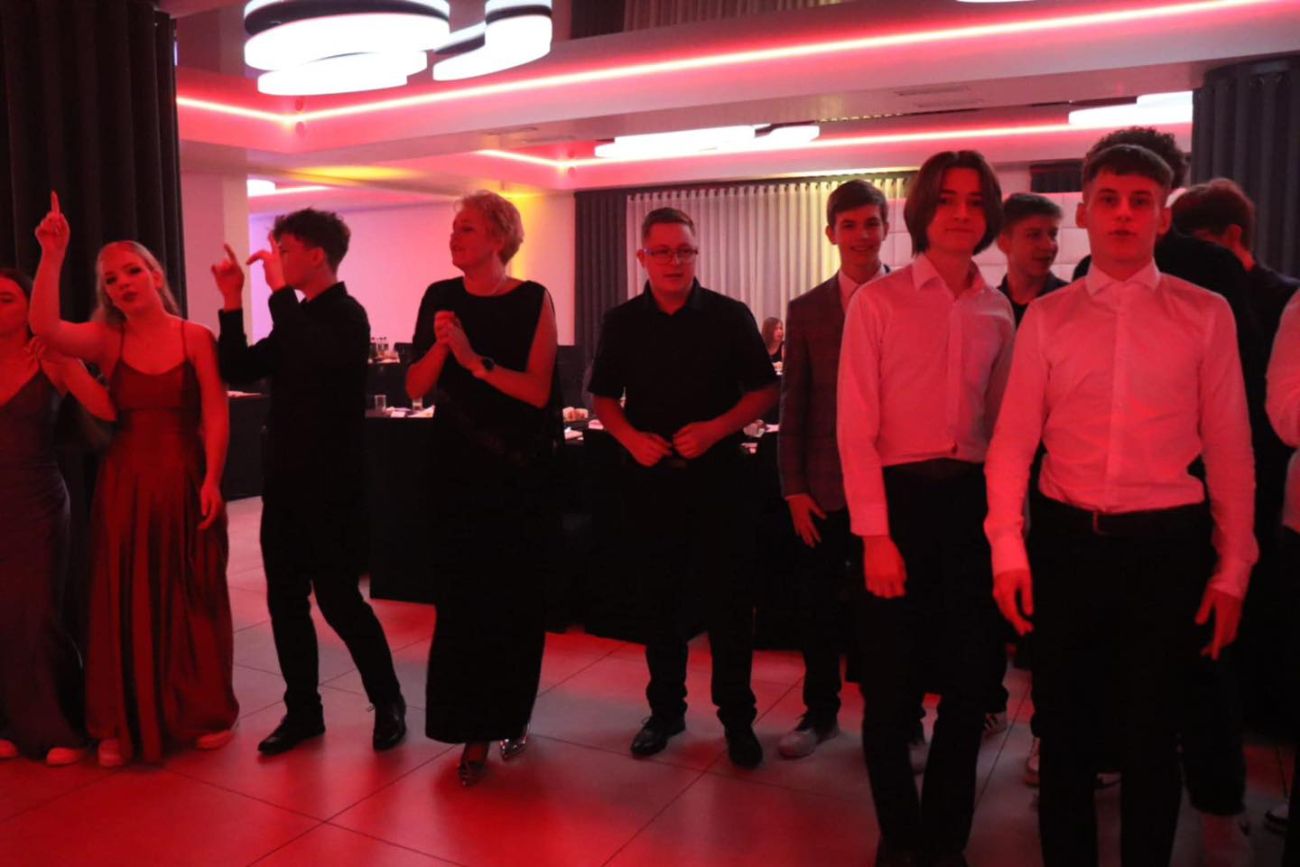 Świętowali półmetek edukacji. Zobacz zdjęcia z połowinek