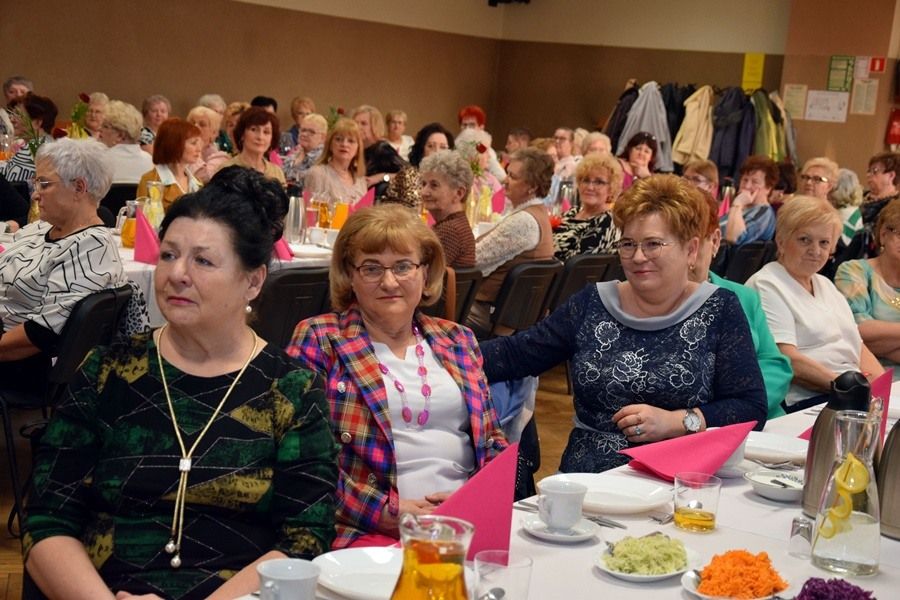 Panie świętowały dziś w Strzałkowie. Zobacz zdjęcia