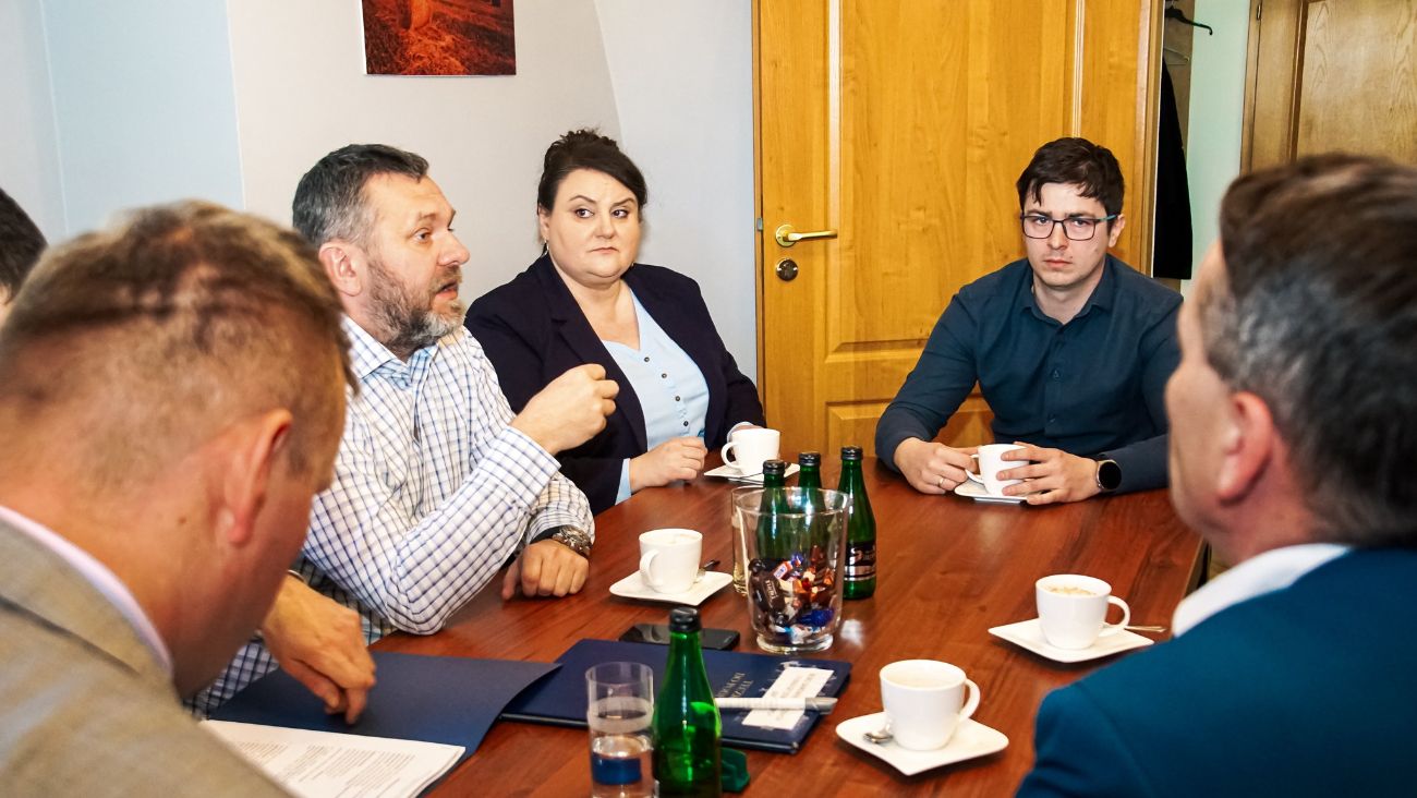 W Zagórowie powstanie nowoczesny budynek. Podpisali umowę