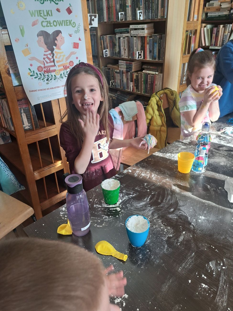 Ciekawe zajęcia w młodojewskiej bibliotece