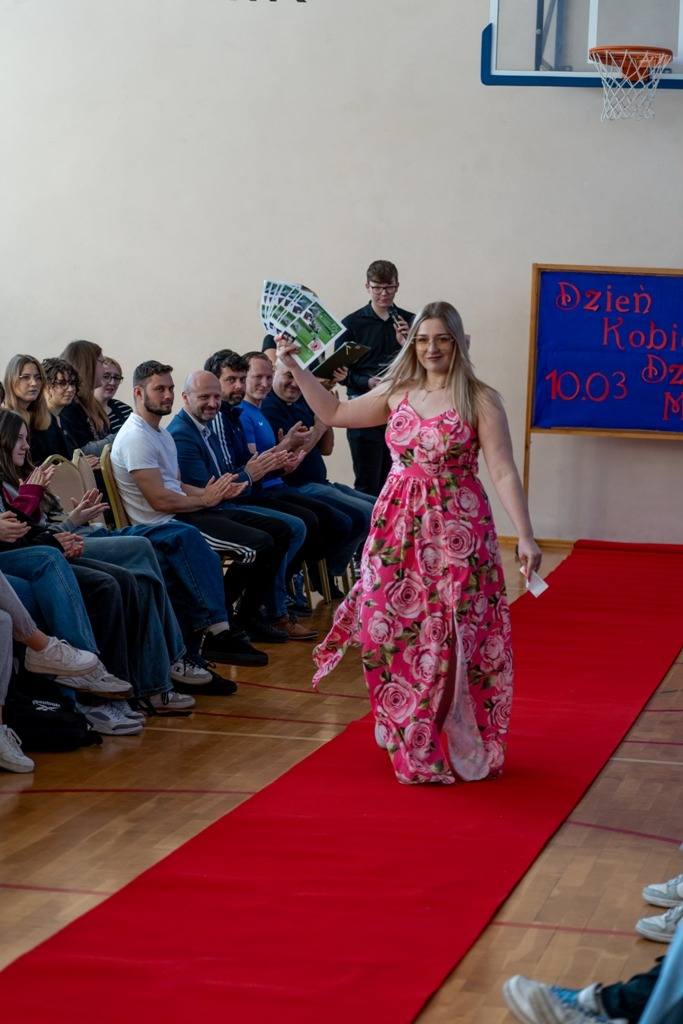 Niezwykły pokaz w Ekonomiku. Zobacz zdjęcia