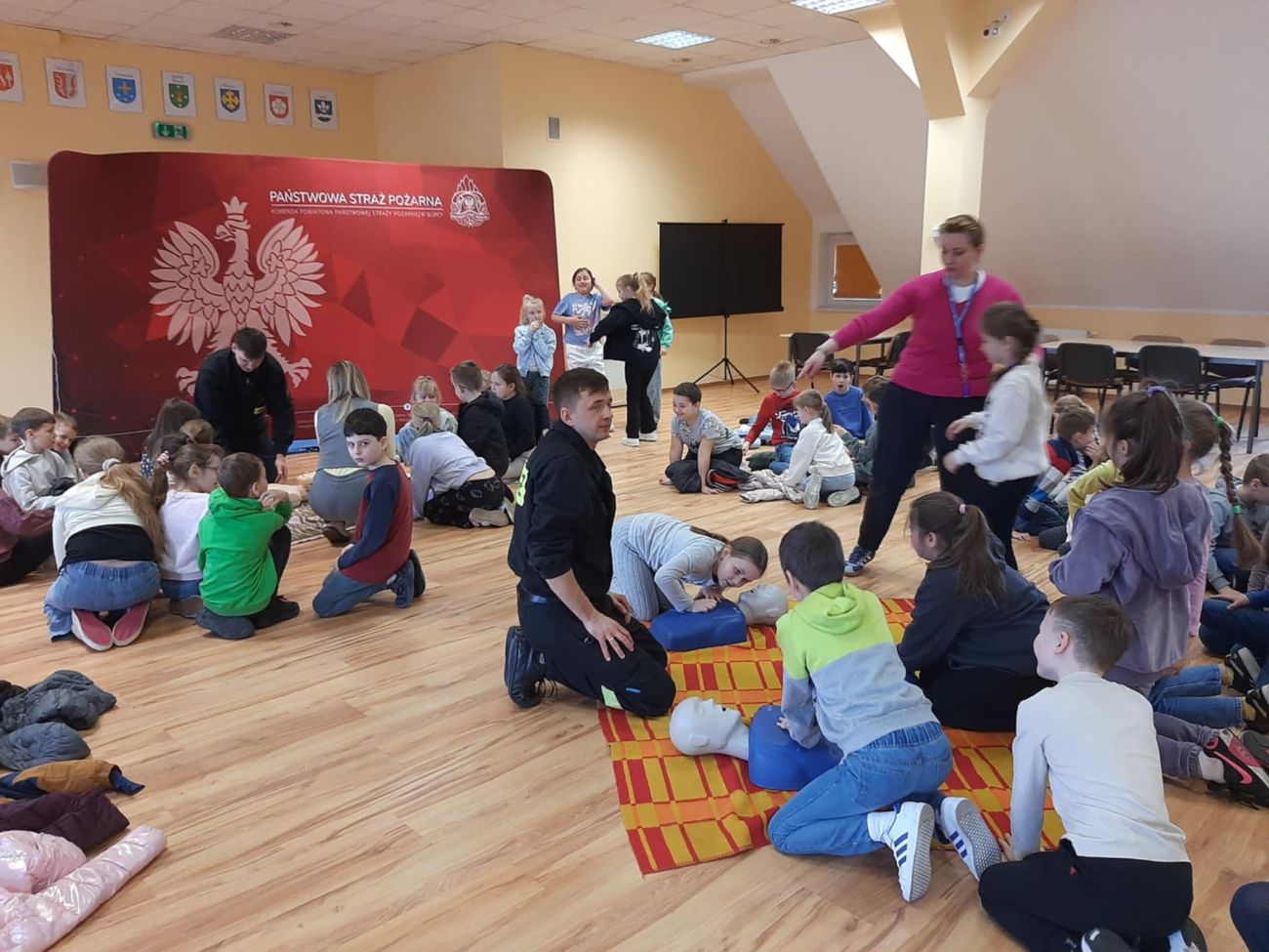 Jedynka w straży. „To ludzie pełni pasji i poświęcenia”