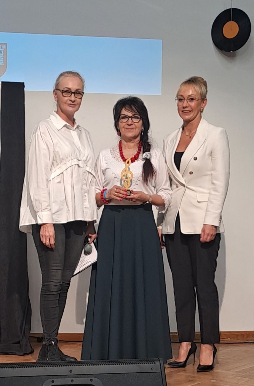 Lądkowski chór na występie w Kleczewie