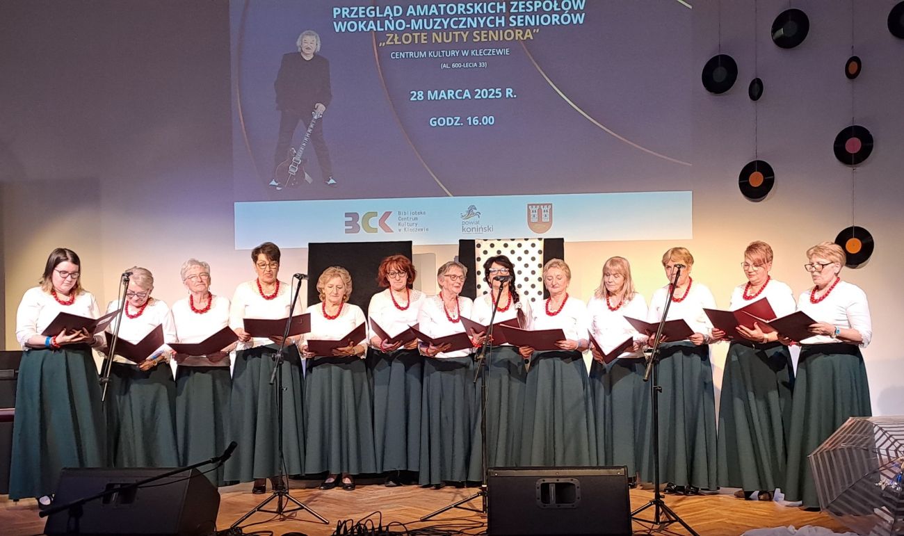 Lądkowski chór na występie w Kleczewie