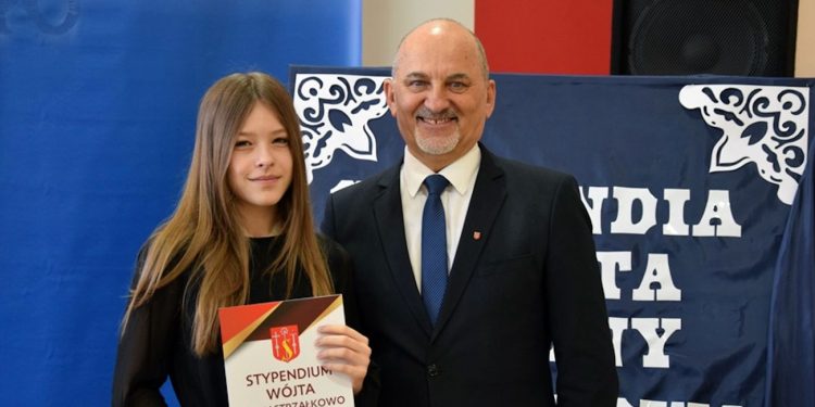 Stypendia wójta rozdane. Zobacz, kto je dostał