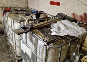W okolicy: Na lewo produkował alkohol. Zabezpieczyli 2 tysiące litrów
