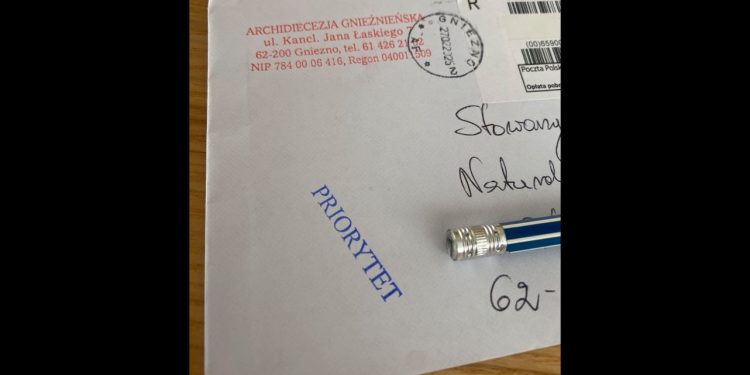 Kuria wysłała odpowiedź priorytetem. Po ponad roku