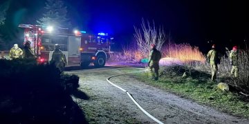 Wieczorem wezwali straż nad jezioro. Co się stało?