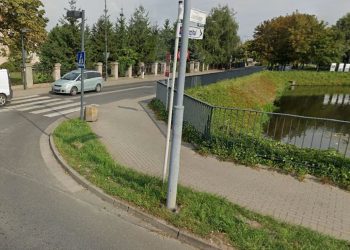 Macie problem z wyjazdem w tym miejscu? Radny wpadł na pomysł, jak go rozwiązać