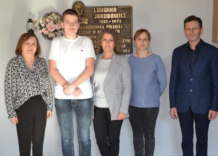 Został laureatem z trzech przedmiotów