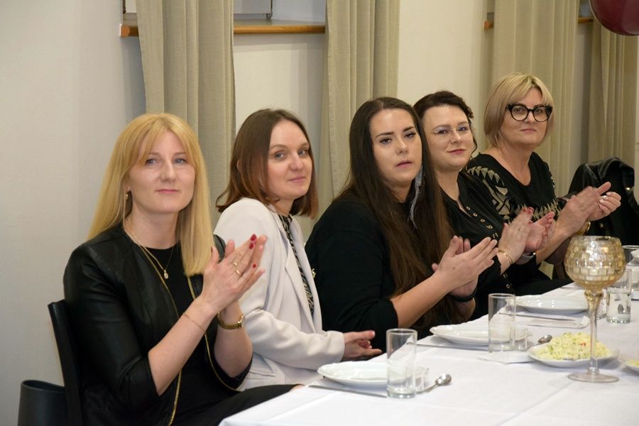 Bawiły się i pomagały. Tak panie świętowały w Kornatach ZDJĘCIA