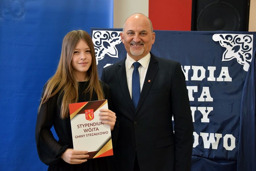 Stypendia wójta rozdane. Zobacz, kto je dostał
