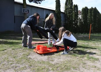 Mistrzostwa Pierwszej Pomocy. Rywalizowało 6 zespołów