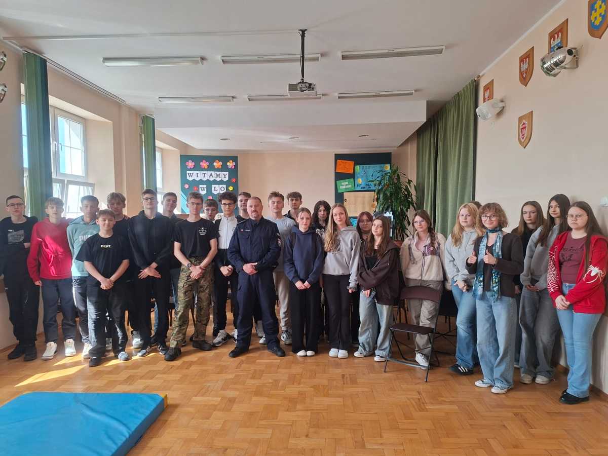 Radził, jak zachowywać się w kryzysowych sytuacjach