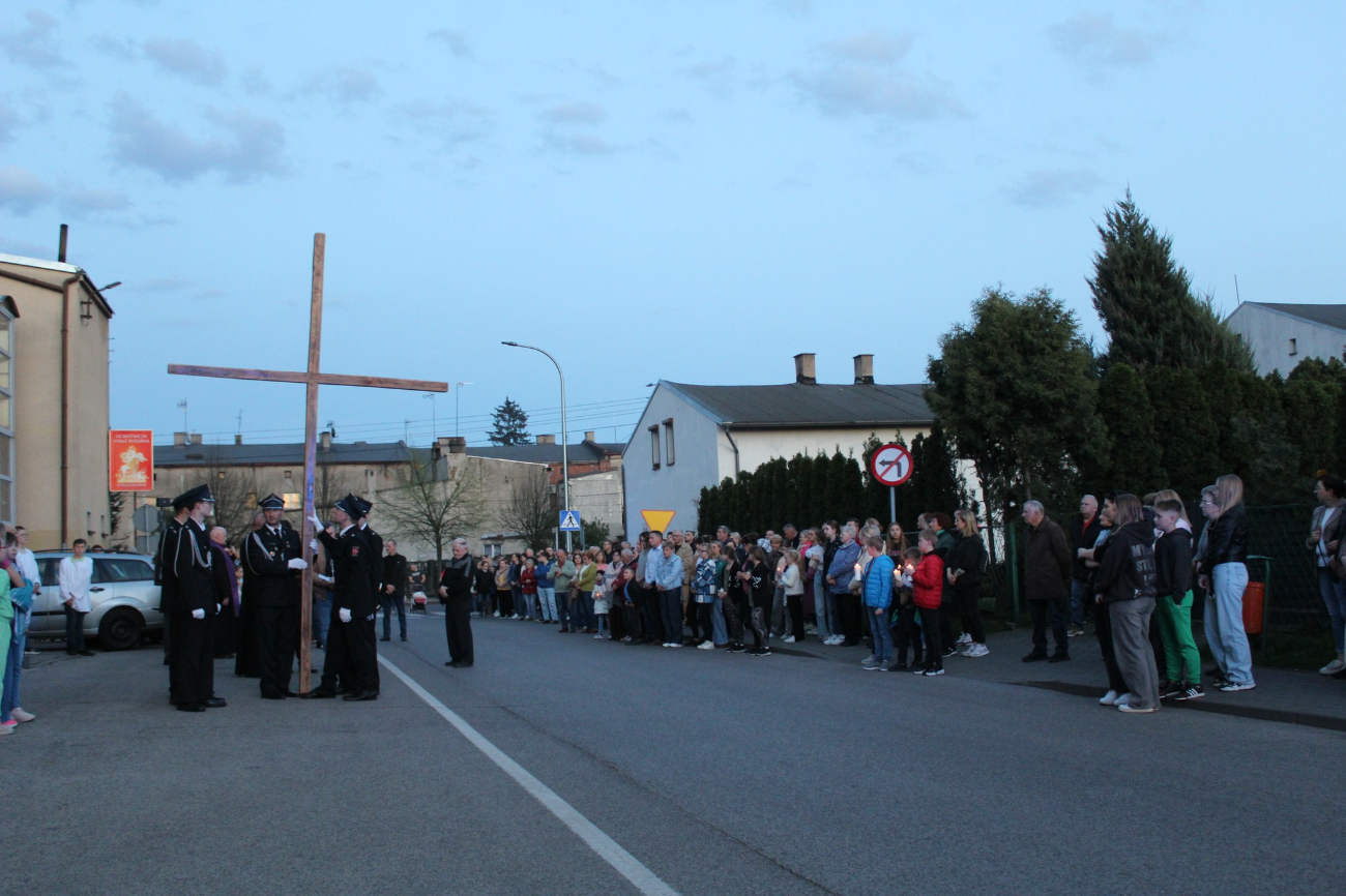 Droga Krzyżowa ulicami Strzałkowa