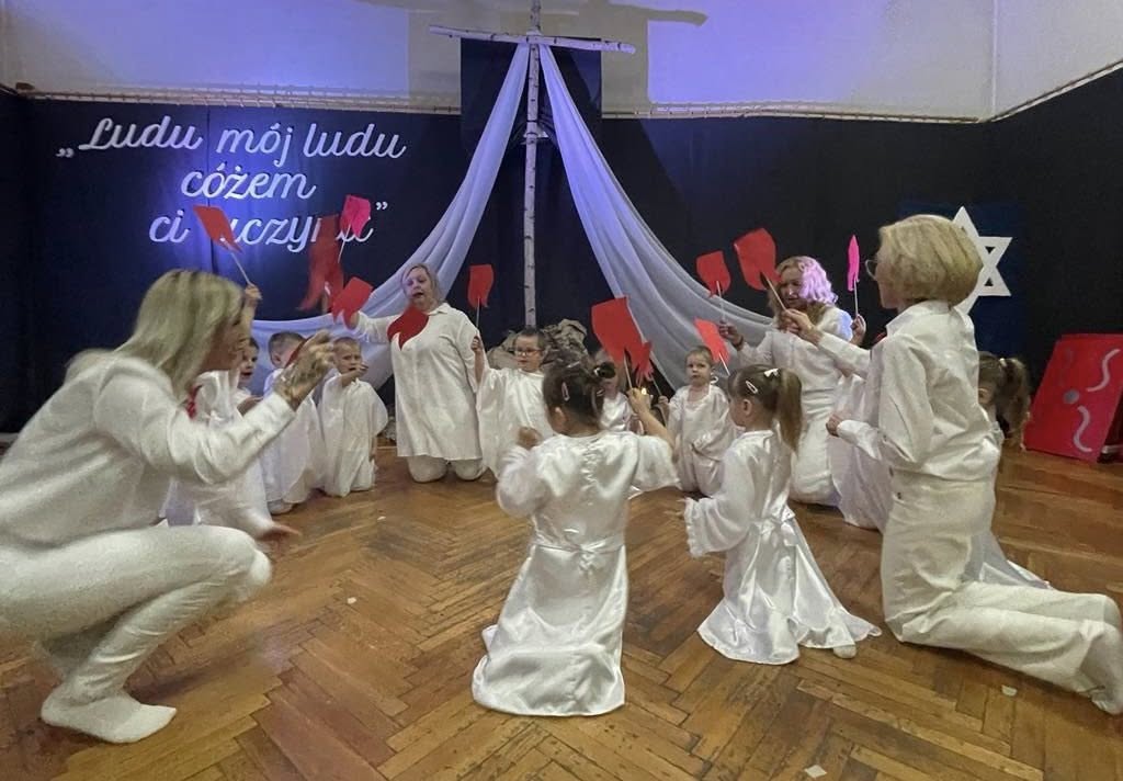 Niezwykłe widowisko w Cieninie Kościelnym