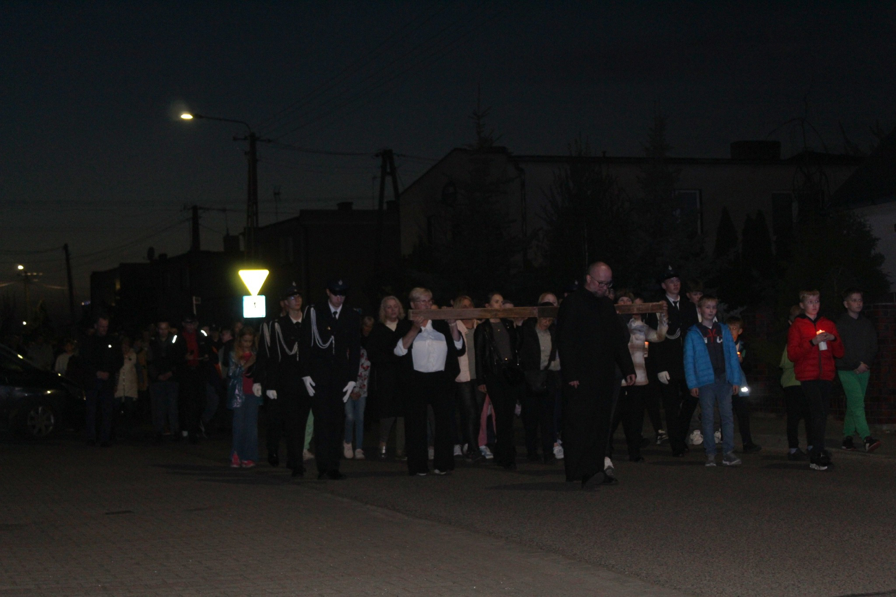 Droga Krzyżowa ulicami Strzałkowa