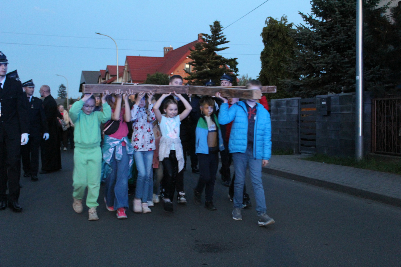 Droga Krzyżowa ulicami Strzałkowa