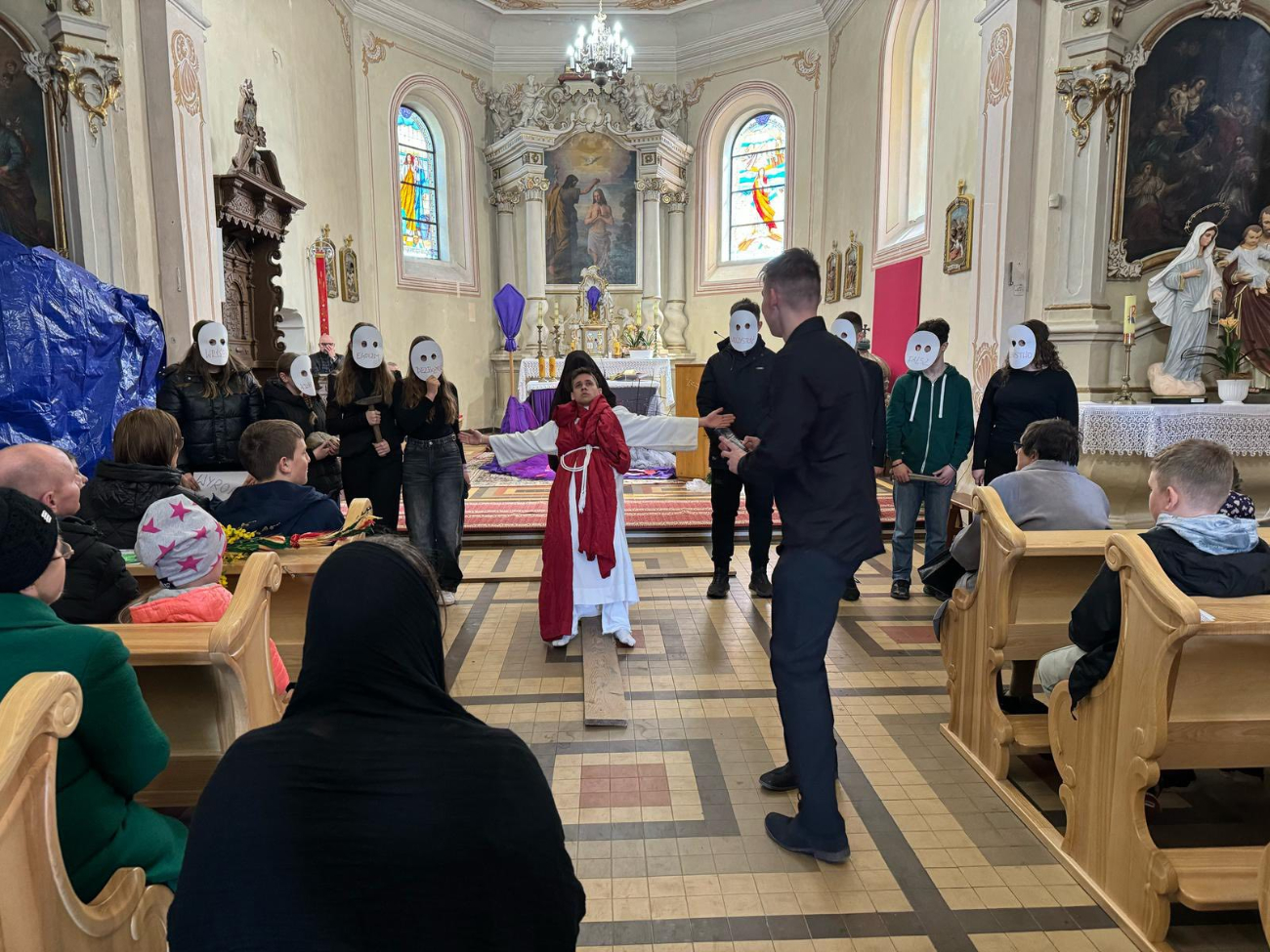 Misterium w Ciążeniu