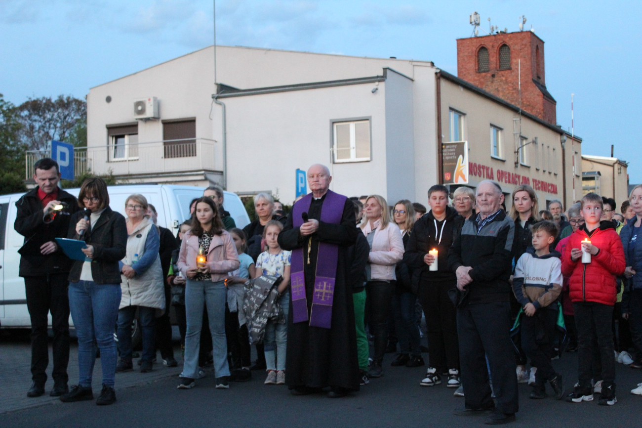 Droga Krzyżowa ulicami Strzałkowa
