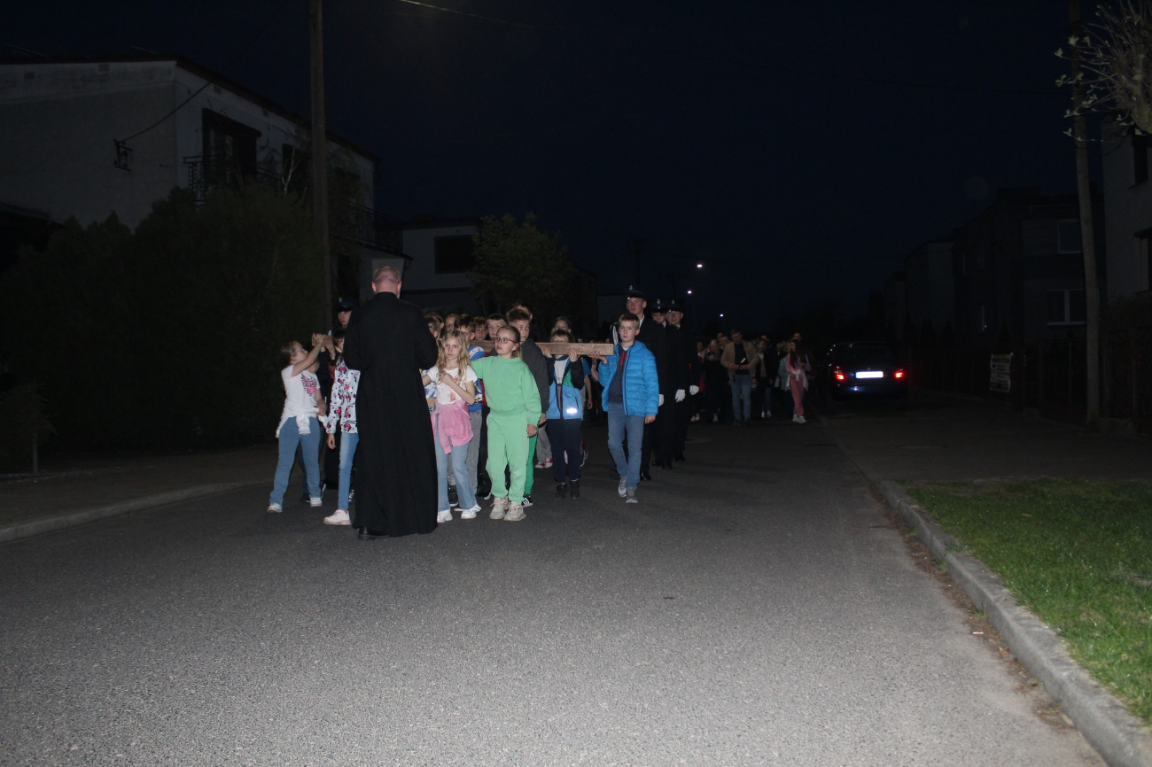 Droga Krzyżowa ulicami Strzałkowa