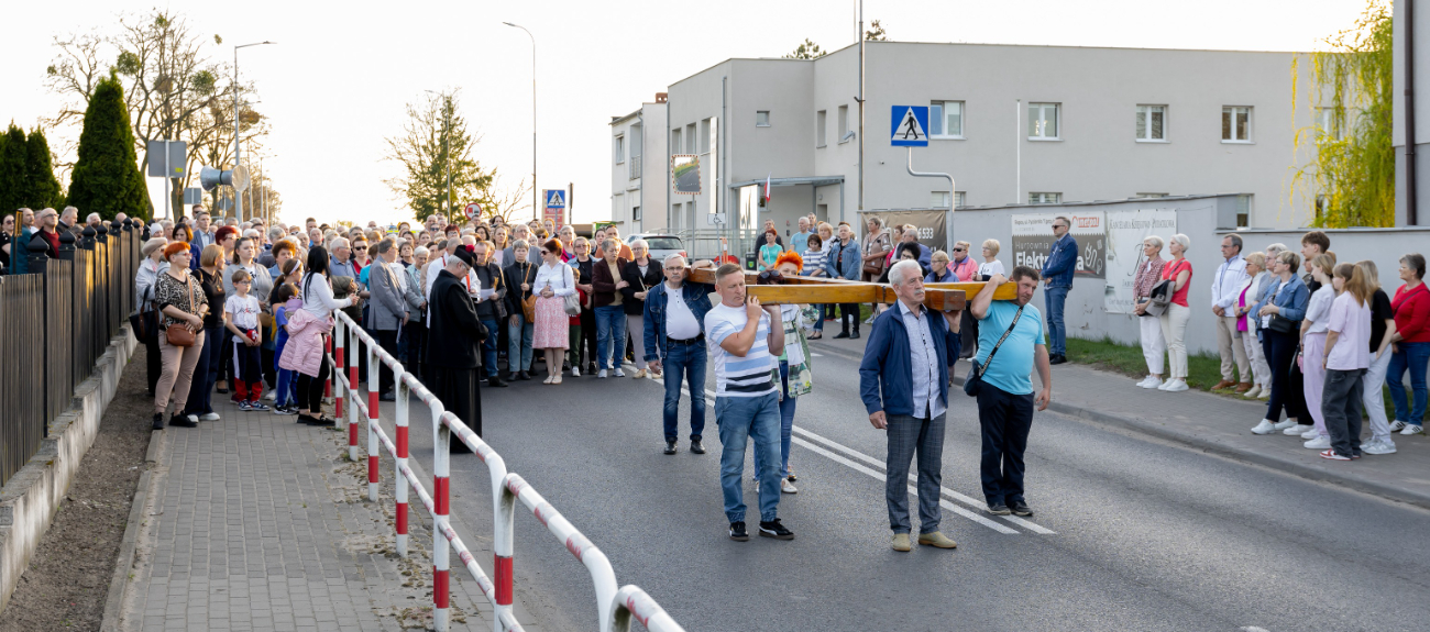 Droga Krzyżowa ulicami Słupcy. Zobacz zdjęcia
