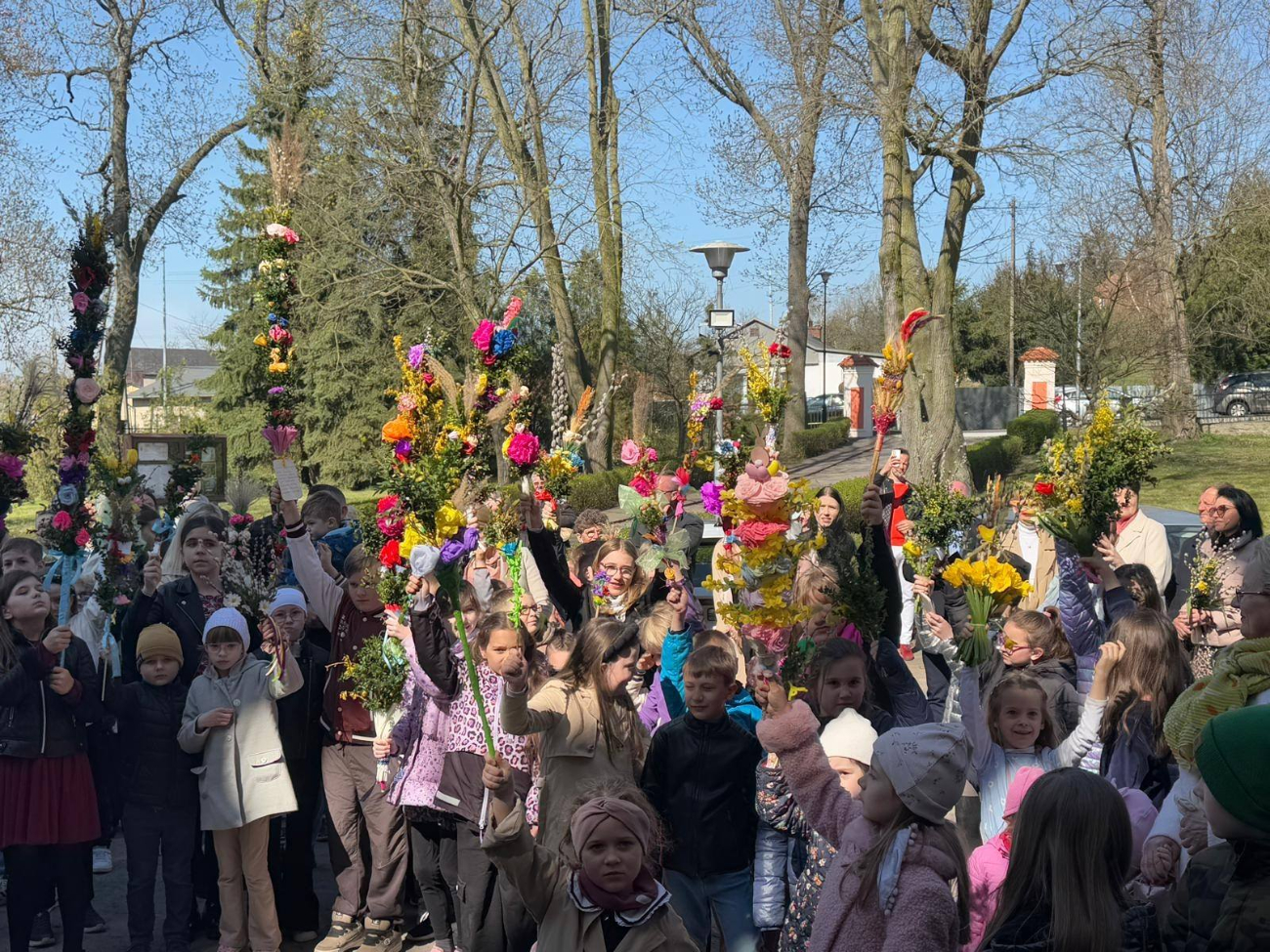 Fotorelacja z Niedzieli Palmowej w Lądzie