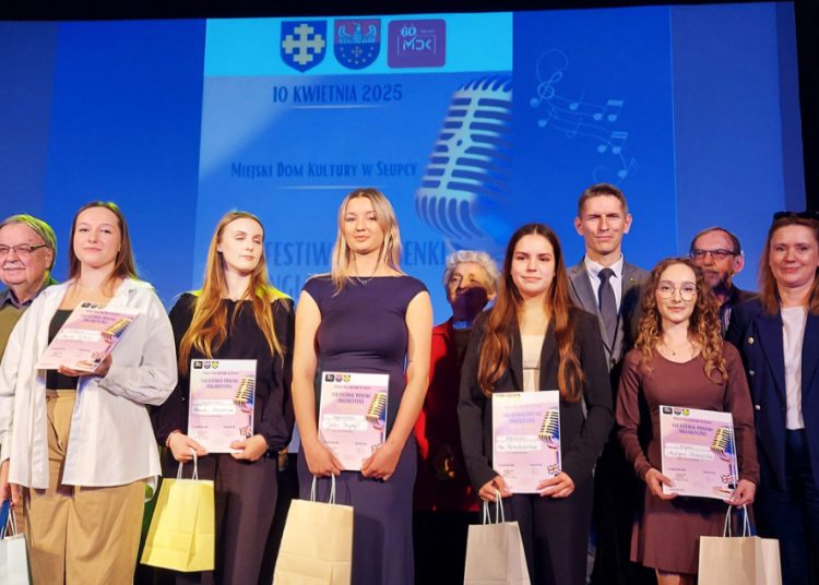 Śpiewali po angielski. Znamy wyniki festiwalu