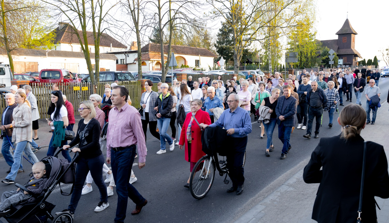 Droga Krzyżowa ulicami Słupcy. Zobacz zdjęcia