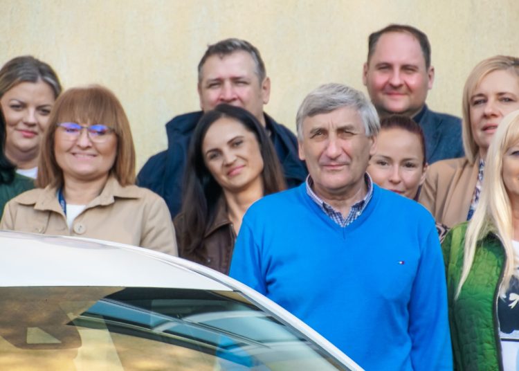 Przejechał miliony kilometrów. Dziś żegnali go wszyscy pracownicy urzędu