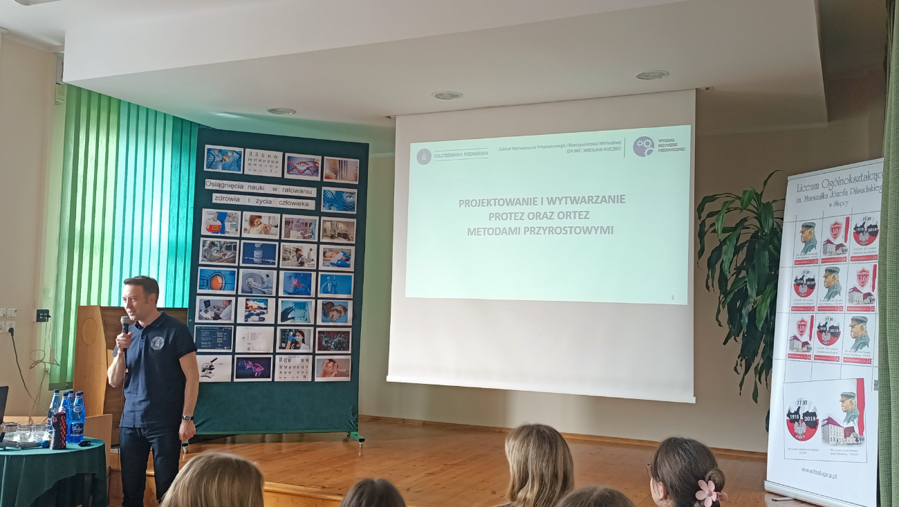 Pierwsze seminarium naukowe w LO Słupca