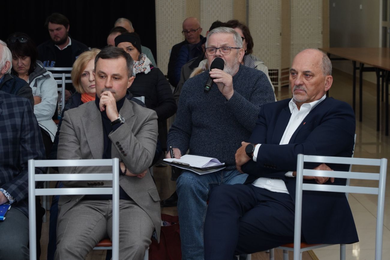 Mieszkańcy nadal protestują. Dziś odbyło się kolejne spotkanie ZDJĘCIA