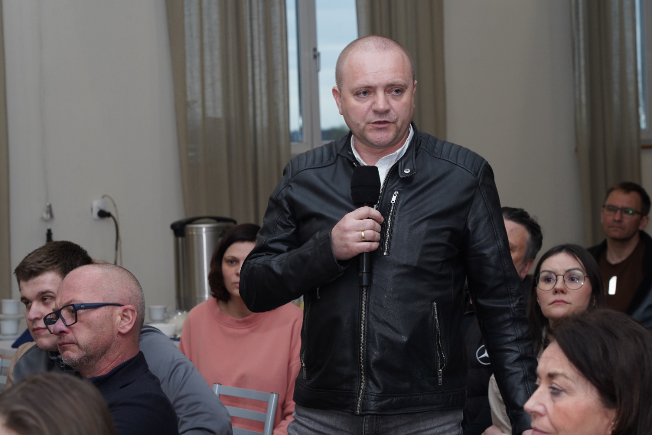 Mieszkańcy nadal protestują. Dziś odbyło się kolejne spotkanie ZDJĘCIA