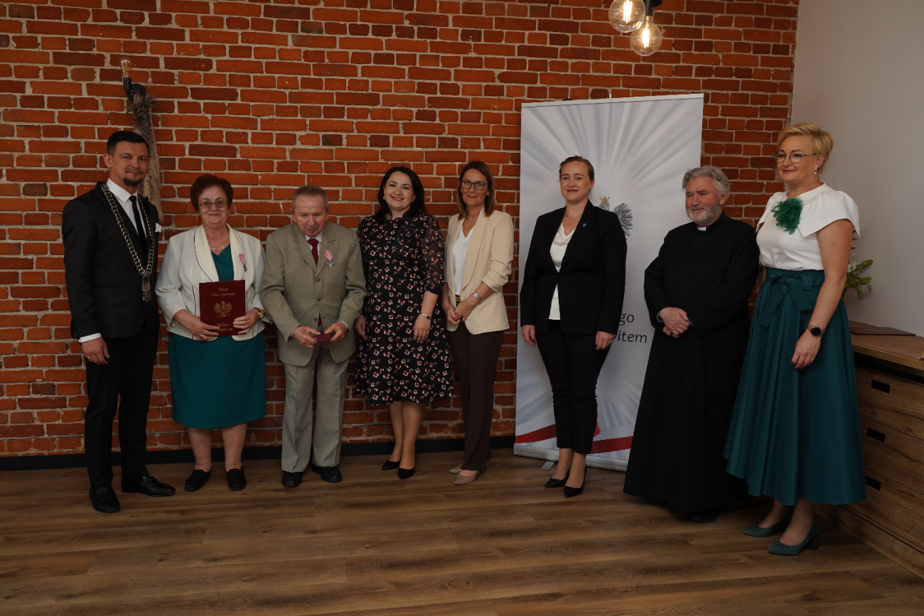 Świętowali piękne jubileusze. Złote, Szmaragdowe i Diamentowe Gody w Ostrowitem