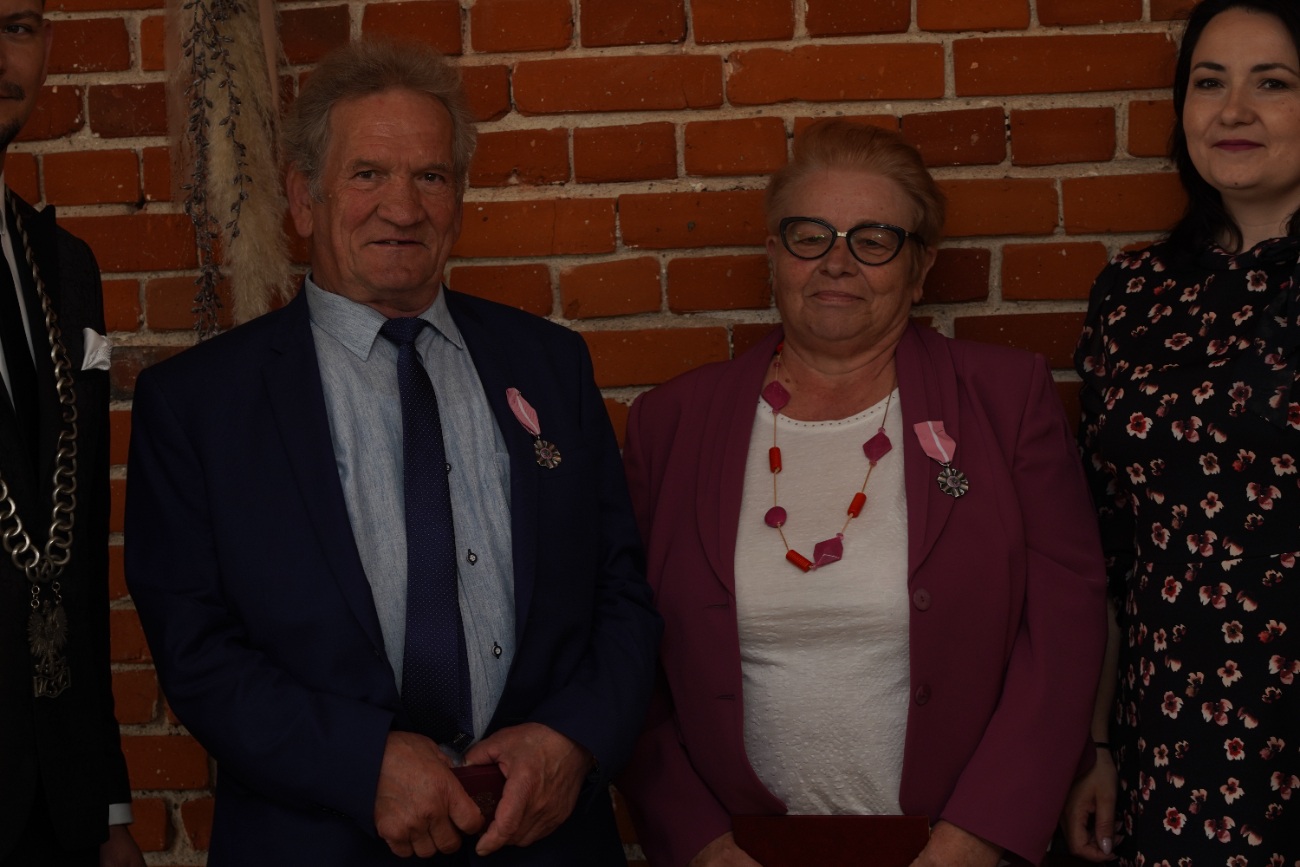 Świętowali piękne jubileusze. Złote, Szmaragdowe i Diamentowe Gody w Ostrowitem