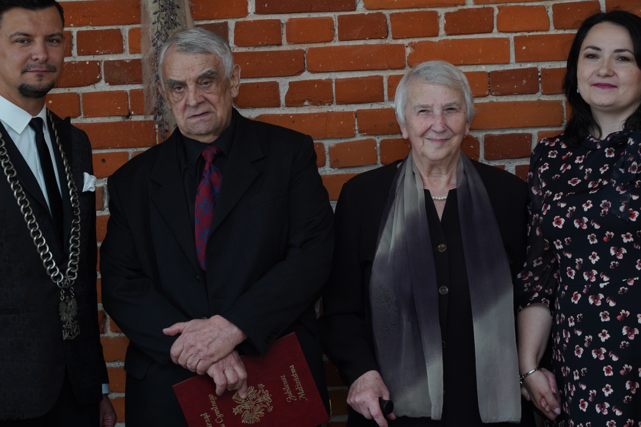 Świętowali piękne jubileusze. Złote, Szmaragdowe i Diamentowe Gody w Ostrowitem