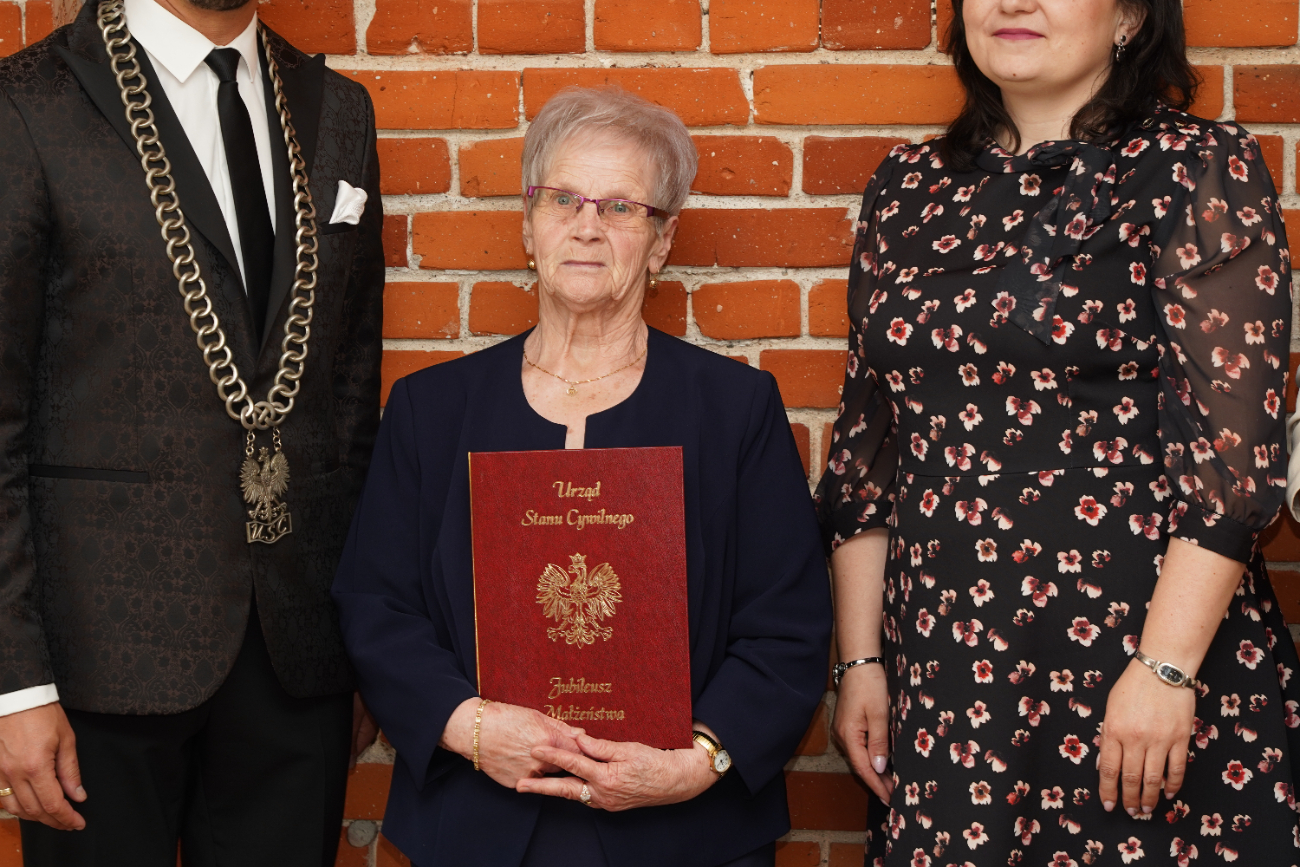 Świętowali piękne jubileusze. Złote, Szmaragdowe i Diamentowe Gody w Ostrowitem