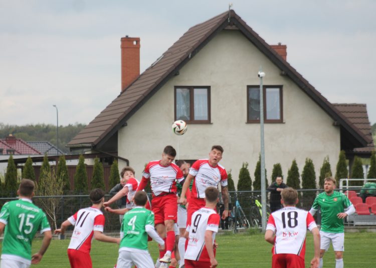 Koszykówka, siatkówka, piłka nożna, sport szkolny