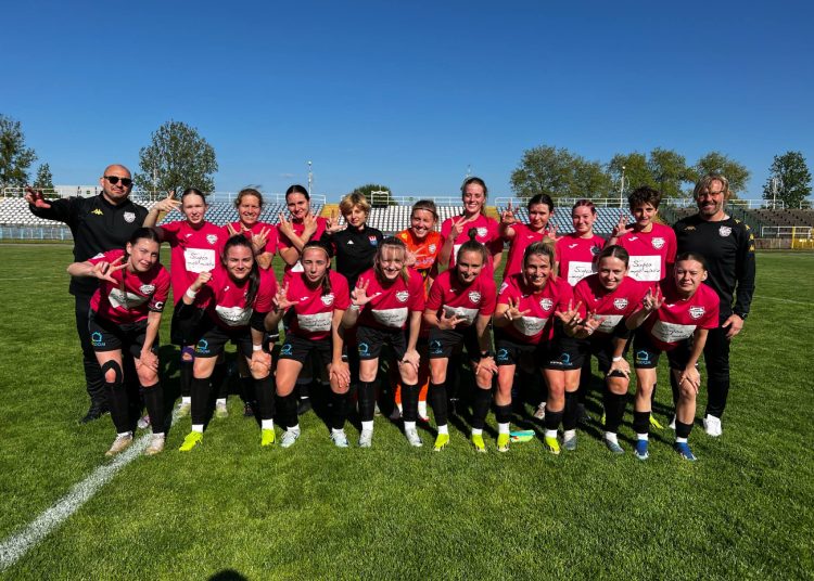 Szóstka na rezerwie