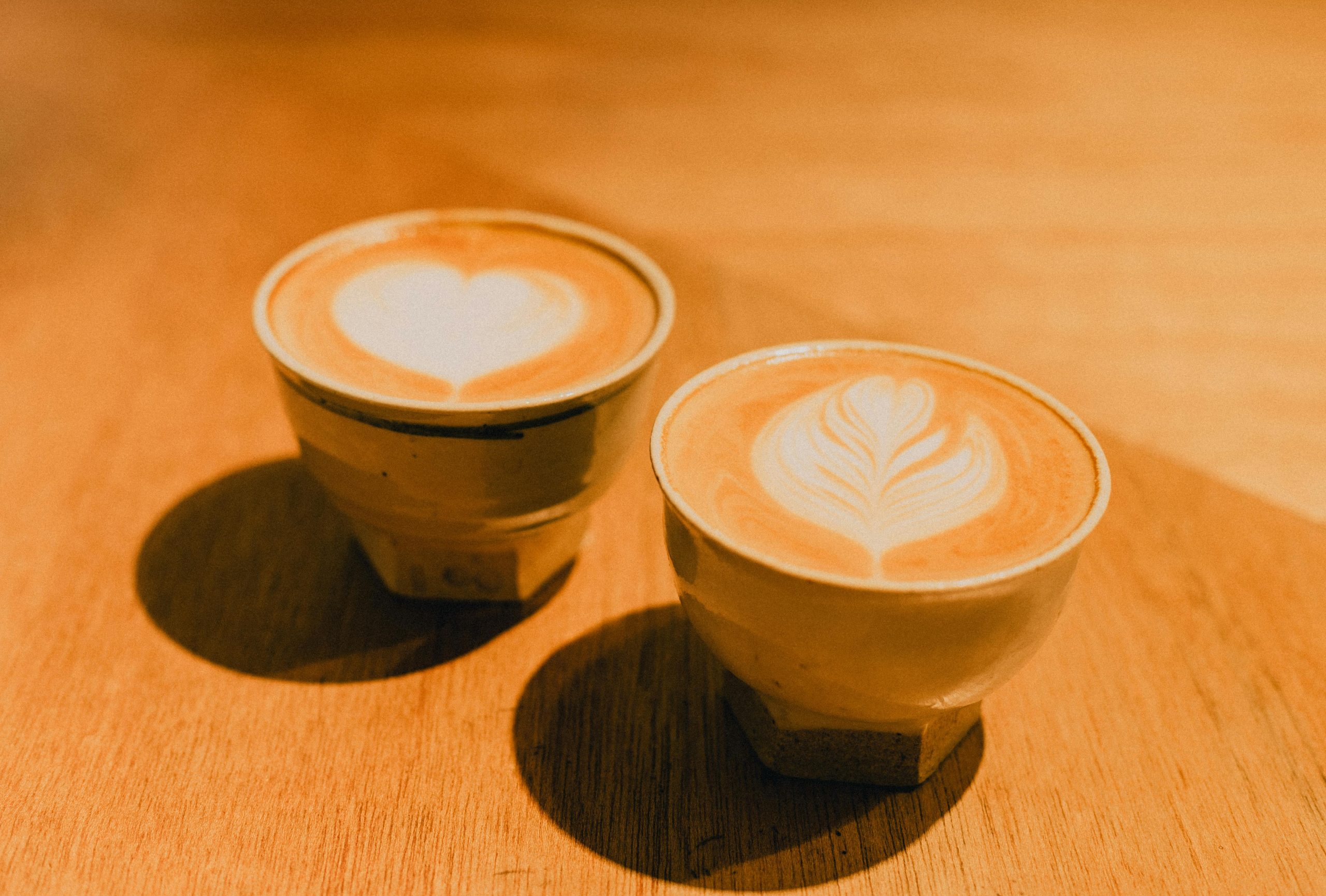 Przerwa na kawę a innowacje: jak kawa do biura może być katalizatorem kreatywności w firmie?