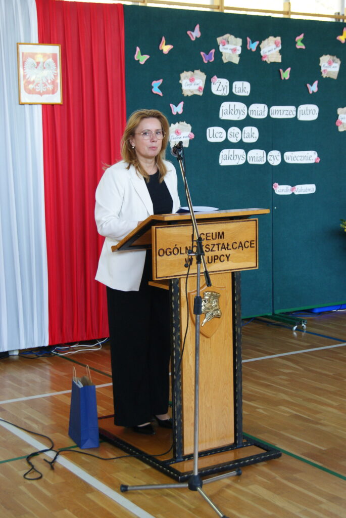 „Ucz się tak, jakbyś miał żyć wiecznie”. Dzień Absolwenta w LO