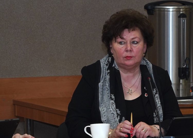 Radna w żałobie. Dziękowała wszystkim, którzy uczestniczyli w pogrzebie syna